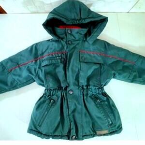 "ROTHSCHILD" Vintage, Boys Green Coat, Size M 5/6 , Cinch waist, Y2K, Kids